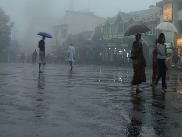 मौसम विभाग ने अगले सात दिनों के दौरान पूर्वोत्तर क्षेत्र में अधिकांश स्थानों पर हल्की या मध्यम वर्षा जारी रहने का अनुमान व्‍यक्‍त किया है