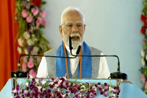 प्रधानमंत्री नरेन्‍द्र मोदी ने आज घाना की राजधानी अकरा में वहां की संसद को संबोधित किया