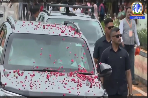 PM Modi holds roadshow at Bhubaneswar in Odisha