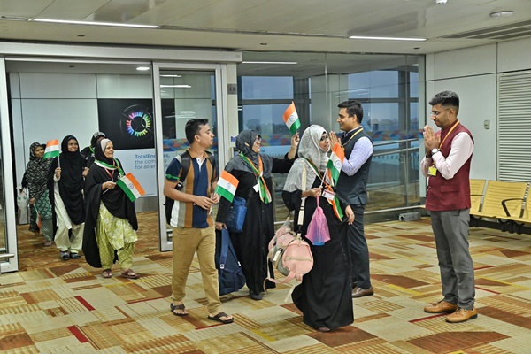 ઓપરેશન સિંધુ હેઠળ ઈરાનમાંથી બે હજાર 580 લોકોને સ્વદેશ પરત લવાયા