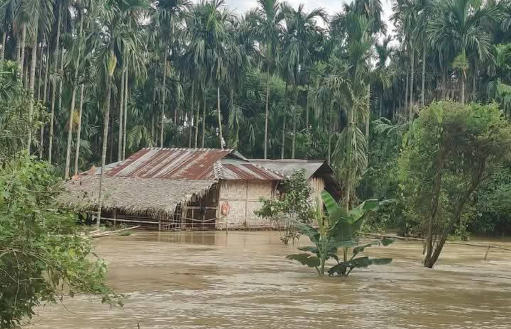 ডিব্ৰুগড়ৰ ৰহমৰিয়াত ব্ৰহ্মপুত্ৰৰ পানীত ৪ জনকৈ লোক সন্ধানহীন