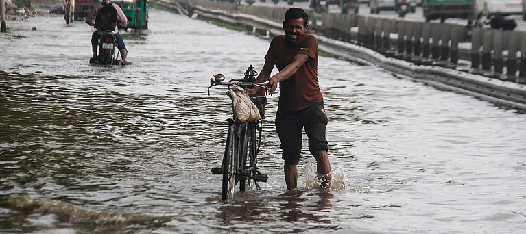 झारखंडमध्ये जोरदार पावसामुळे १० जणांचा मृत्यू