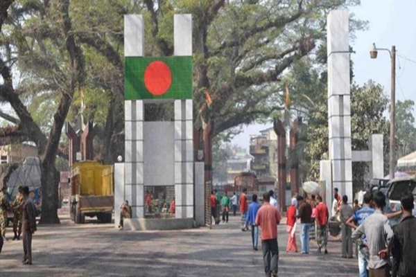 India-Bangladesh trade via Benapole land port suspended for 10 days during Eid-ul-Azha
