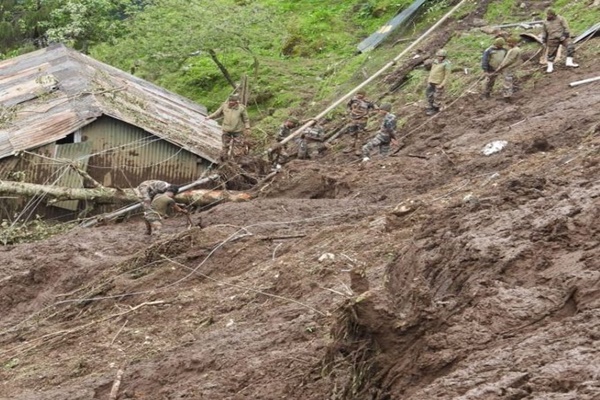 Sikkim: Rescue operation underway to evacuate stranded tourists in Mangan