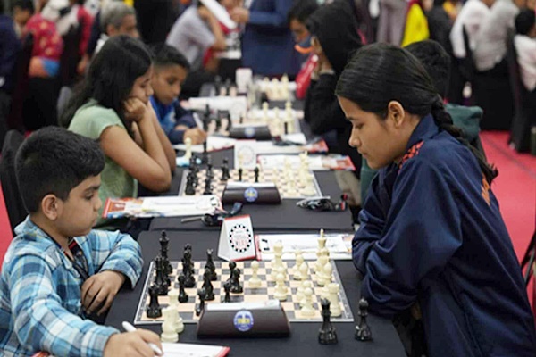 Mumbai International Chess: Local teen Maniar holds Grandmaster Mikulas to draw