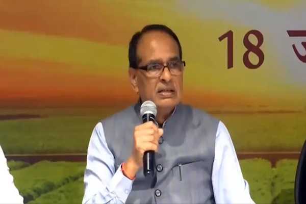 કેન્દ્રીય કૃષિ મંત્રી શિવરાજસિંહ ચૌહાણે જણાવ્યું છે કે, વિક્સિત કૃષિ સંકલ્પ અભિયાન હેઠળ દેશનાં 13 કરોડ 40 લાખ ખેડૂતોને આવરી લેવામાં આવ્યા