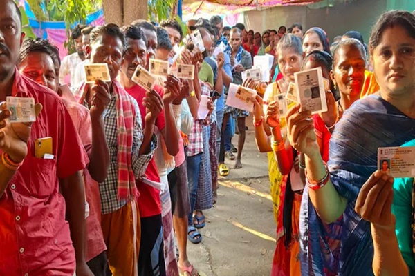 Polling Peacefully Concludes in Bihar for Six Nagar Panchayats and 36 Municipal By-Elections