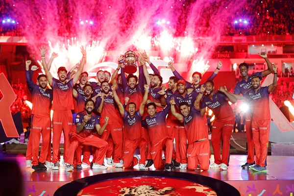 RCB clinch maiden IPL title, beat PBKS by 6 runs in final