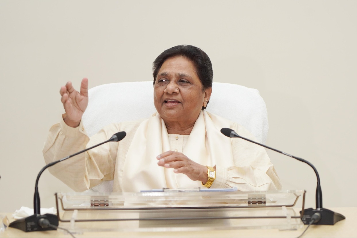 देशात कायदा आणि सुव्यवस्थेची स्थिती ठीक नसल्याची बसपाच्या प्रमुख मायावती यांची टीका