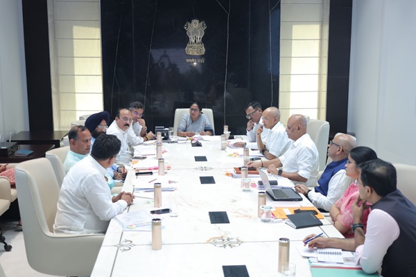 Delhi Govt Approves Ordinance to Curb Arbitrary Fee Hikes in Private Schools