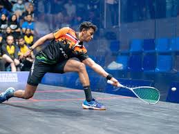 आशियाई स्क्वाश अजिंक्यपद स्पर्धेत भारतीय वेलावन सेंथिलकुमार याचा उपांत्यपूर्व फेरीत प्रवेश