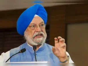 पेट्रोलियम और प्राकृतिक गैस मंत्री हरदीप सिंह पुरी ने कहा है कि शिक्षा भारत की विकास यात्रा के केंद्र में रहनी चाहिए