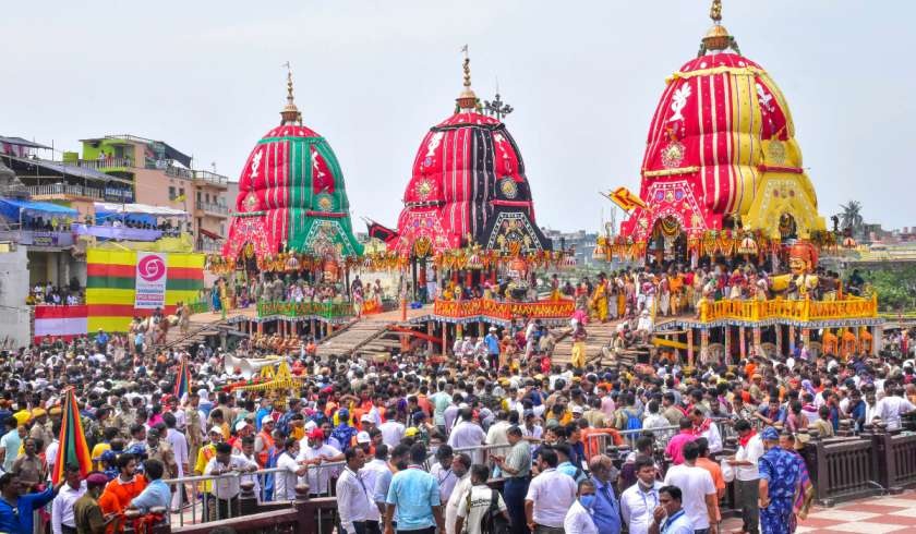 ओडिशामध्ये जगप्रसिद्ध भगवान जगन्नाथ रथयात्रेला पुरी इथं सुरुवात