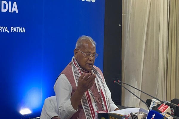 কেন্দ্রীয় MSME দপ্তরের মন্ত্রী জিতন রাম মানঝি‌ বলেছেন, ক্ষুদ্র , অতি ক্ষুদ্র শিল্পগুলি প্রধানমন্ত্রীর নরেন্দ্র মোদির নেতৃত্বাধীন সরকারের আমলে বিগত ১০ বছরের ১৫ গুণ বৃদ্ধি পেয়েছে।  