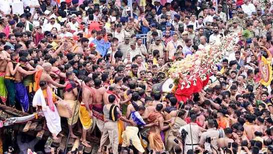 ओदिशा सरकारकडून मृतांच्या कुटुंबांना प्रत्येकी २५ लाख रुपयांच्या मदतीची घोषणा