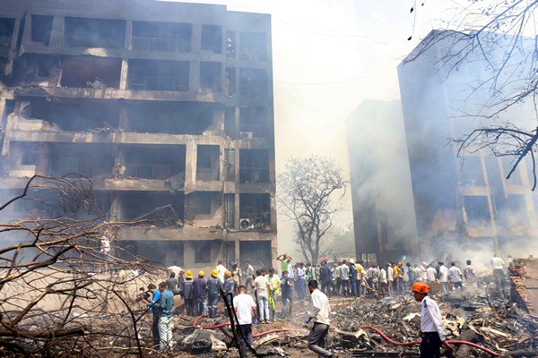 PM Modi Speaks to Home Minister Shah, Civil Aviation Minister Naidu Over Ahmedabad Crash