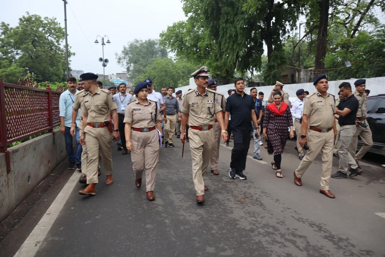 અમદાવાદમાં 20 હજારથી વધુ પોલીસ જવાનો સાથે રથયાત્રાના સમગ્ર રૂટ પર રિહર્સલ કરાયું