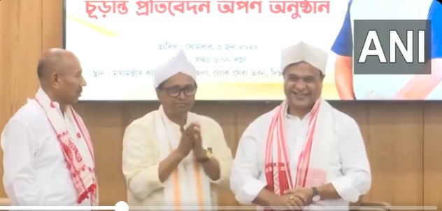 অসম সত্রভূমি সমস্যা পর্যবেক্ষণ আৰু পৰীক্ষণ আয়োগৰ চূড়ান্ত প্রতিবেদন দাখিল