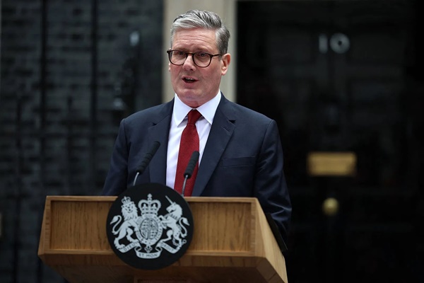 UK PM Keir Starmer Expresses Grief Over Air India Crash in Ahmedabad