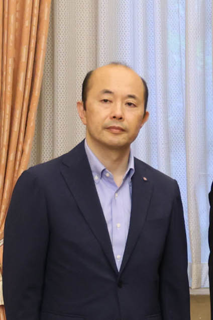 जापान ने ईरान पर अमरीकी हवाई हमलों की तुलना हिरोशिमा और नागासाकी पर हुए परमाणु बम हमलों से करने पर अमरीकी राष्‍ट्रपति डॉनल्‍ड ट्रम्‍प की कड़ी निंदा की