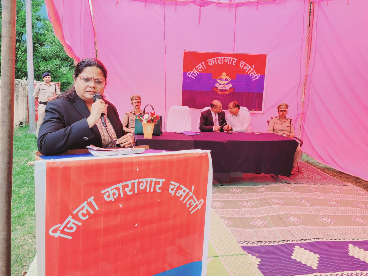 नेल्सन मंडेला अंतर्राष्ट्रीय दिवस के अवसर पर पौड़ी और चमोली जिला कारागार में विधिक जागरुकता शिविरों का आयोजन