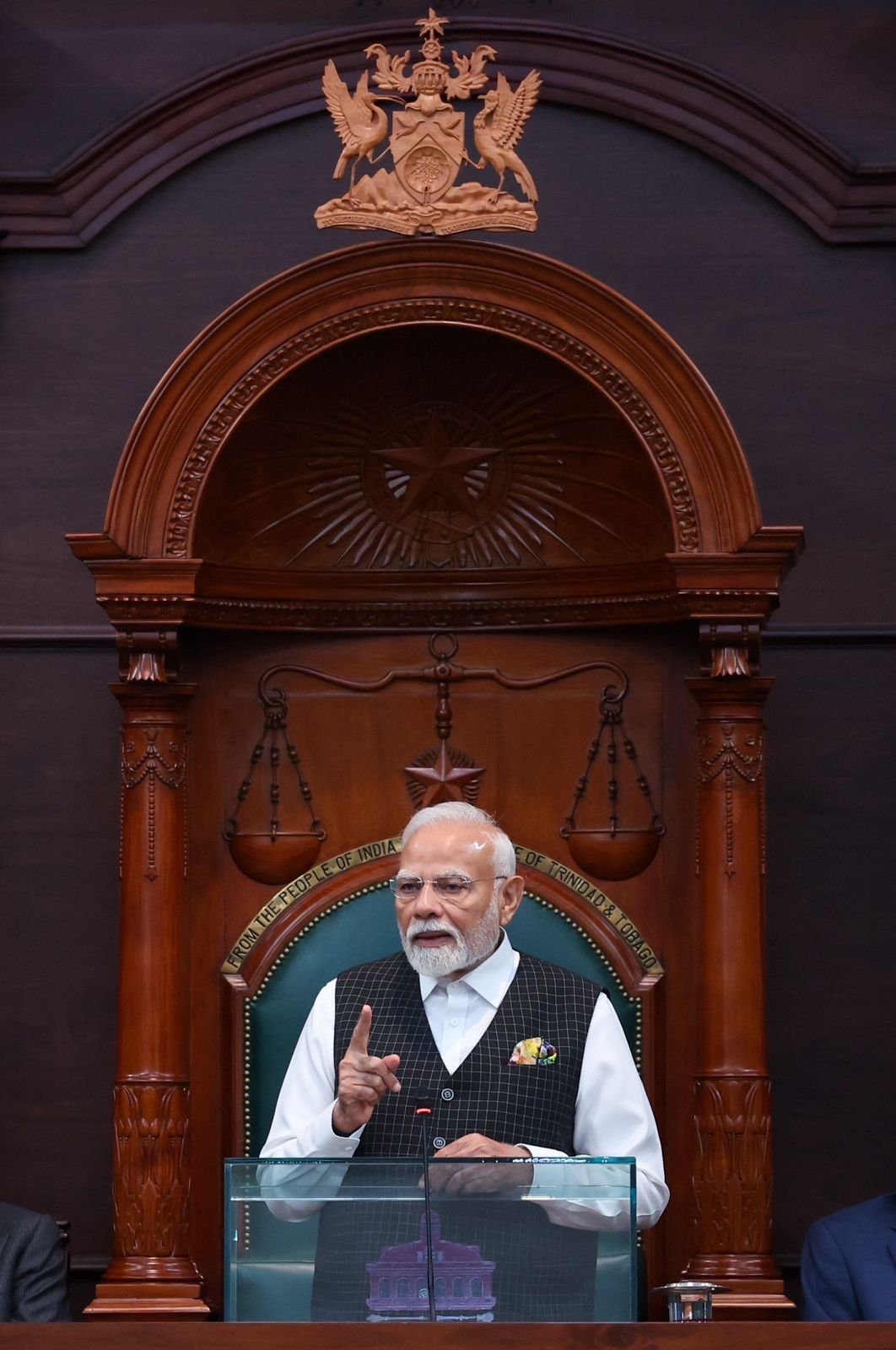 પ્રધાનમંત્રી નરેન્દ્ર મોદી ત્રિનિદાદ અને ટોબેગોની  ફળદાયી મુલાકાત બાદ આર્જેન્ટિના પહોંચ્યા