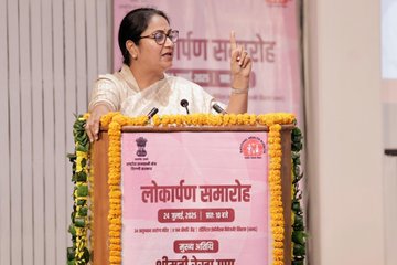 নতুন দিল্লীতে সাতটি নতুন সুপার-স্পেশালিটি হাসপাতাল স্থাপন করা হবে বলে দিল্লির মুখ্যমন্ত্রী রেখা গুপ্তা আজ ঘোষণা করেছেন।