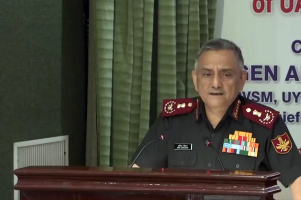 CDS જનરલ અનિલ ચૌહાણે કહ્યું, ઓપરેશન સિંદૂર દરમિયાન પાકિસ્તાને ઉપયોગમાં લીધેલી યુદ્ધસામગ્રીને ભારતીય સશસ્ત્ર દળોએ નિષ્ક્રિય કરી