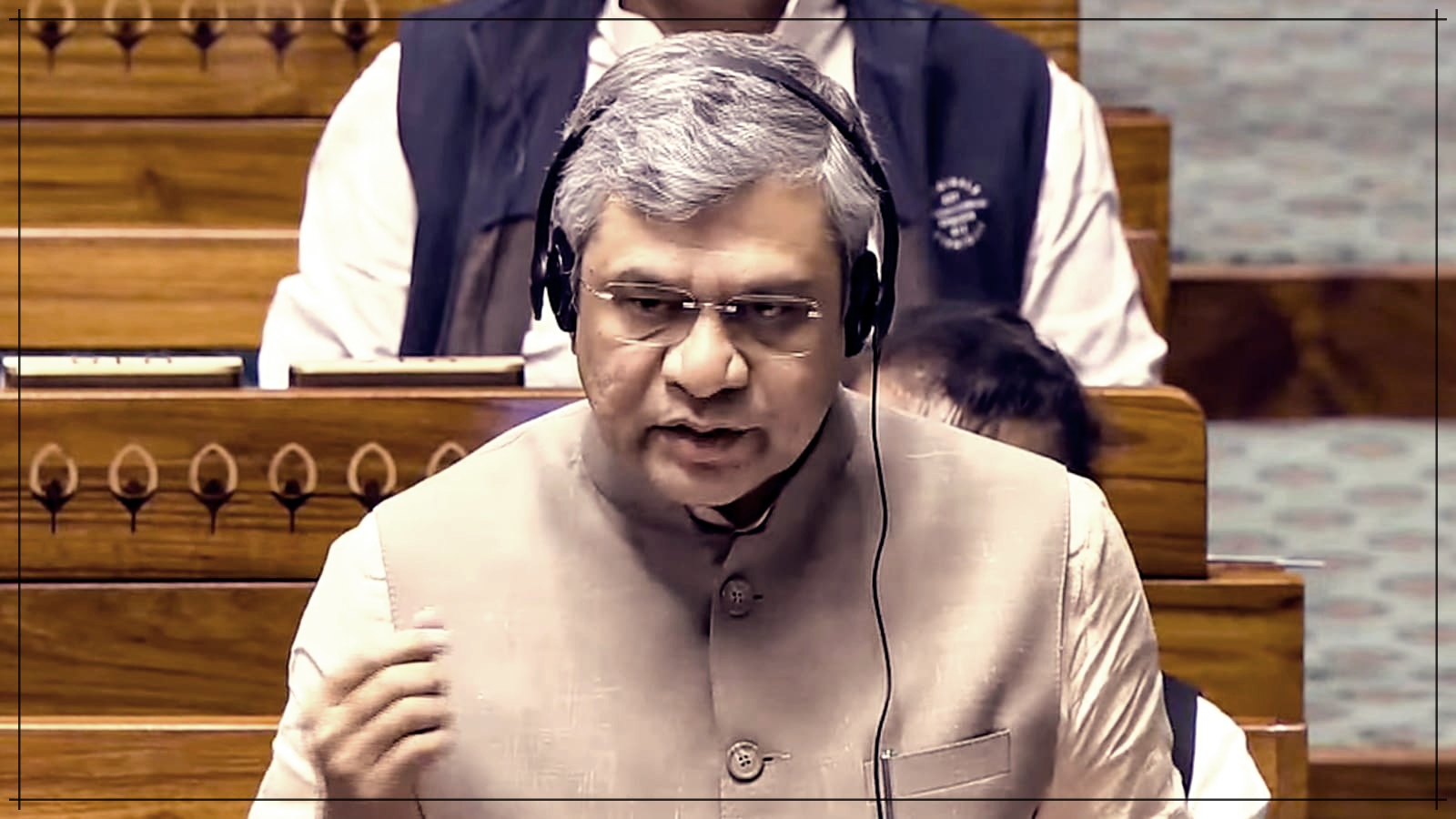 ভাৰতৰ এটা শক্তিশালী তথ্য প্রযুক্তি ব্যৱস্থা আছে, যাৰ বাৰ্ষিক ৰাজহ হৈছে ২৫ হাজাৰ কোটি ডলাৰঃ অশ্বিনী বৈষ্ণৱ