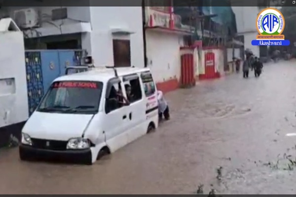Heavy rainfall in Bihar disrupts normal life