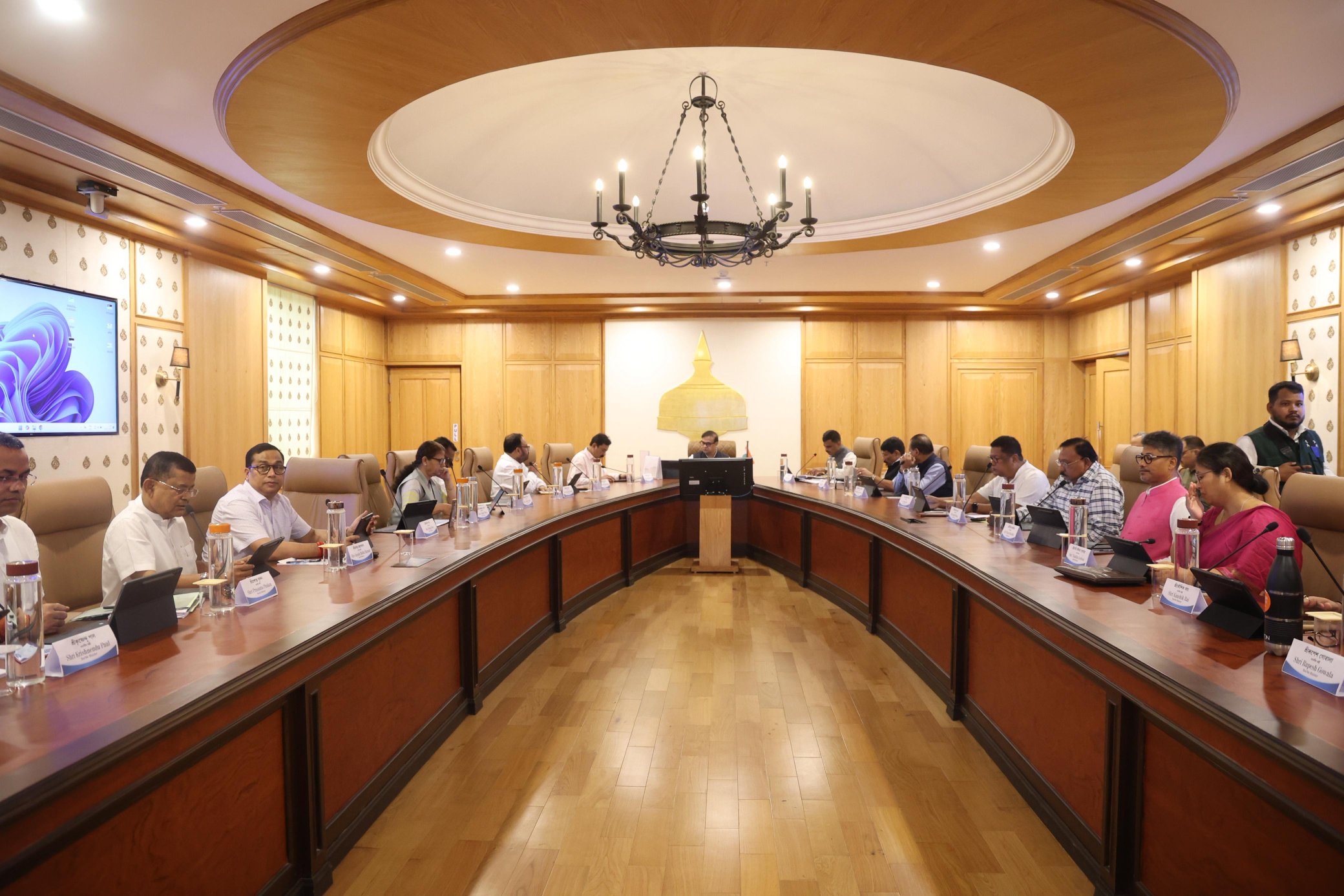 ডিব্ৰুগড়ত শিক্ষকৰ আবাসগৃহ আৰু ছাত্রাবাস নিৰ্মাণৰ প্ৰকল্পত অসম মন্ত্ৰীসভাৰ অনুমোদন