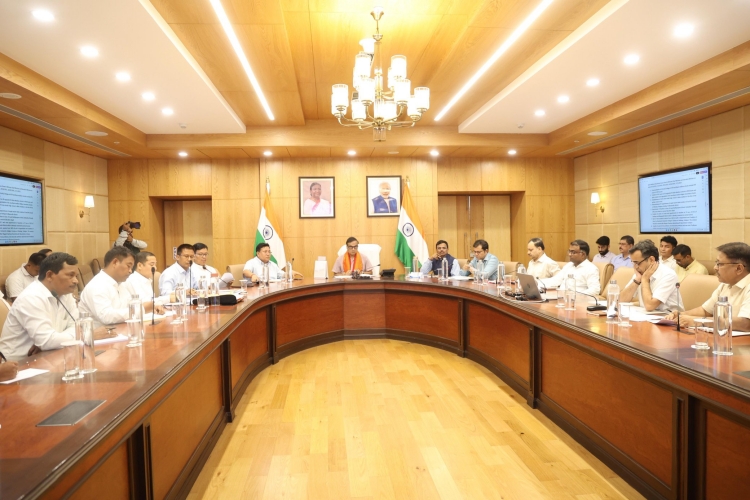 নিখিল বড়ো ছাত্ৰ সন্থাৰ ১৫ জনীয়া প্ৰতিনিধি দলৰ সৈতে মুখ্যমন্ত্রী ড০ হিমন্ত বিশ্ব শর্মাৰ বৈঠক