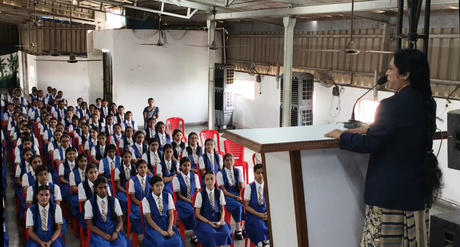 કેન્દ્રશાસિત પ્રદેશ દમણમાં કાનૂની સેવા સત્તા મંડળ અને દમણ એડવોકેટ બાર એસોસિયેશન દ્વારા કાયદાકીય જાગૃતતા કાર્યક્રમ યોજાયો