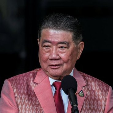 थाईलैंड के मंत्रिमंडल ने उप प्रधानमंत्री फुमथम वेचायाचाई को कार्यवाहक प्रधानमंत्री नियुक्त करने पर सहमति जताई