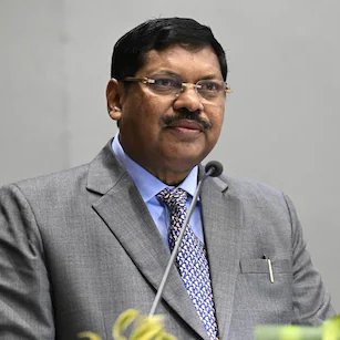 कानून या संविधान की व्‍याख्‍या, व्‍यवहारिक होनी चाहिए: मुख्‍य न्‍यायाधीश भूषण रामकृष्‍ण गवई