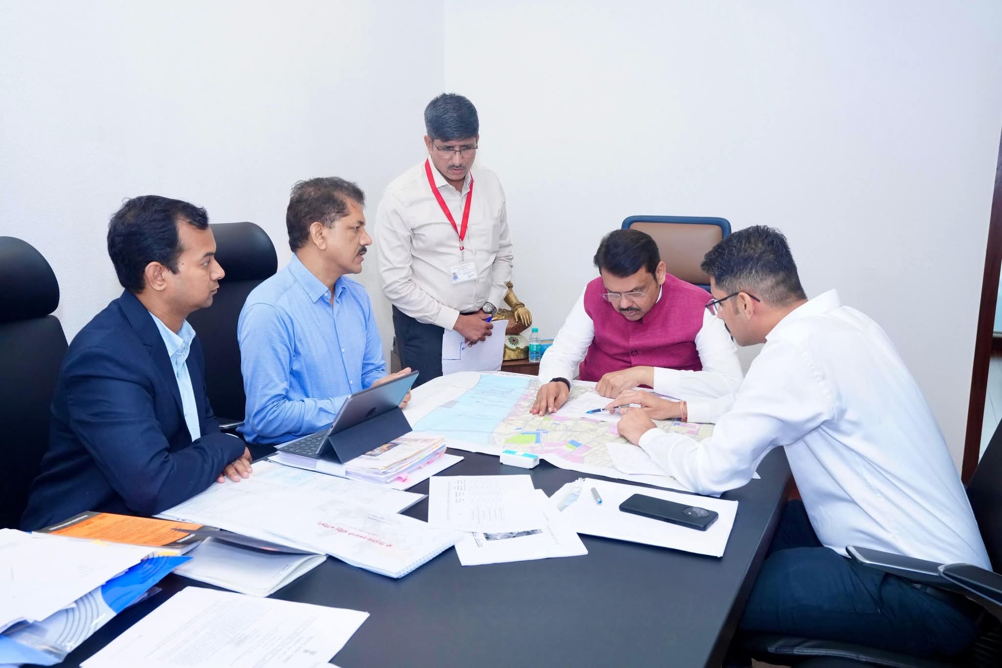 पंढरपूर कॉरिडॉरसंदर्भात मुख्यमंत्र्यांनी घेतली आढावा बैठक