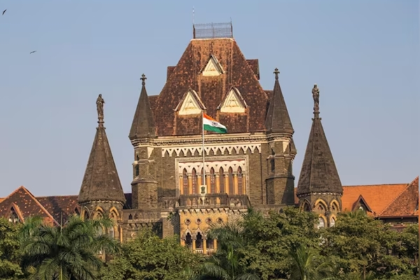 2006 मुंबई ट्रेन ब्लास्ट केस में बंबई हाईकोर्ट ने 12 दोषियों को किया बरी