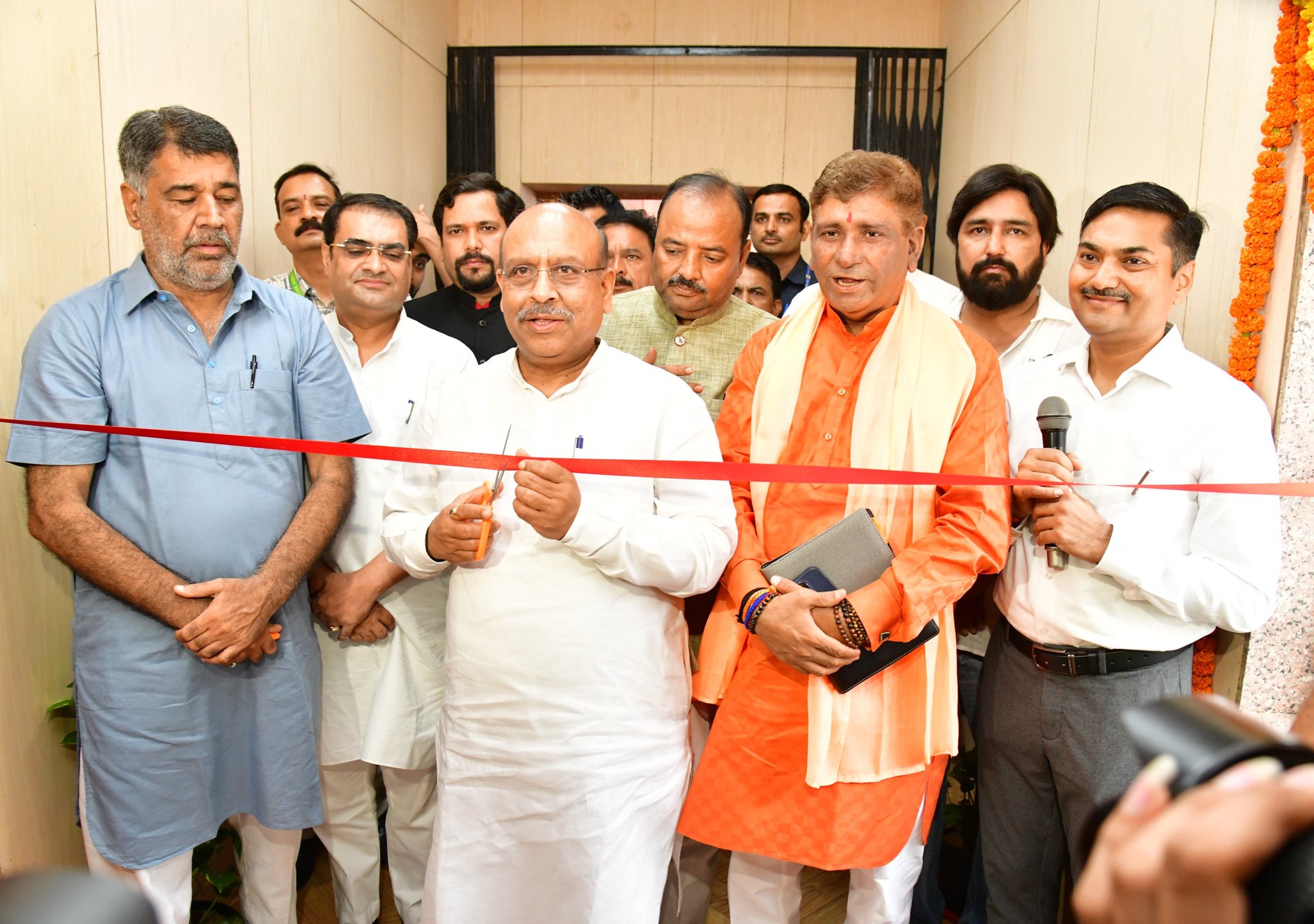 दिल्ली विधानसभा अध्यक्ष ने नेशनल ई-विधान एप्लिकेशन-नेवा ट्रेनिंग सेंटर का किया उद्घाटन