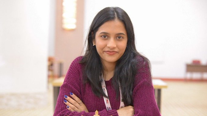 FIDE Women’s World Cup : भारताच्या दिव्या देशमुखचा उपांत्य फेरीत प्रवेश