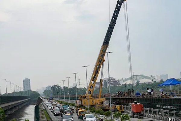 Delhi govt to control ITO barrage on  Yamuna River for flood managment