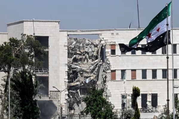 Israel strikes Syrian military headquarters in Damascus, citing threats to Druze civilians