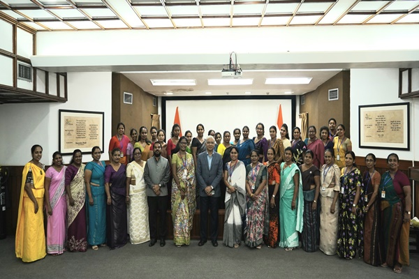 India to train Hindi teachers from Sri Lankan govt schools