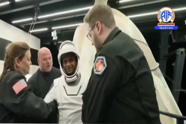 Indian Astronaut Shubhanshu Shukla, Axiom-4 crew safely return to Earth from Space Station