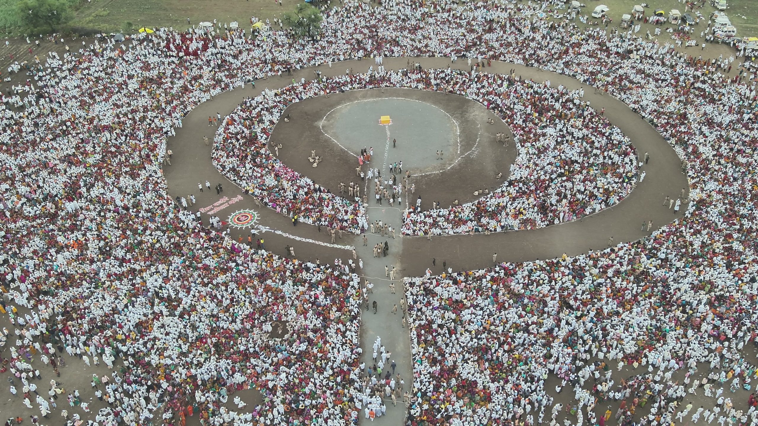 आषाढी एकादशी निमित्त राज्याच्या विविध भागांतून निघालेल्या संतांच्या पालख्या आता पंढरपुरात दाखल