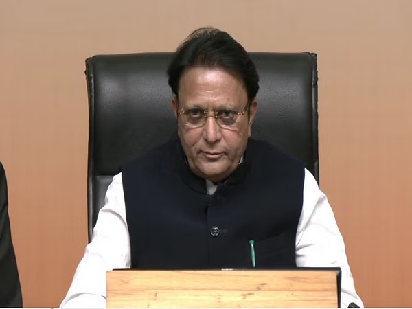 ઉદ્યોગ મંત્રી બલવંતસિંહ રાજપૂતે રાજ્યમાં રોકાણ કરનાર 15 મોટા એકમોને મંજૂરી આપી