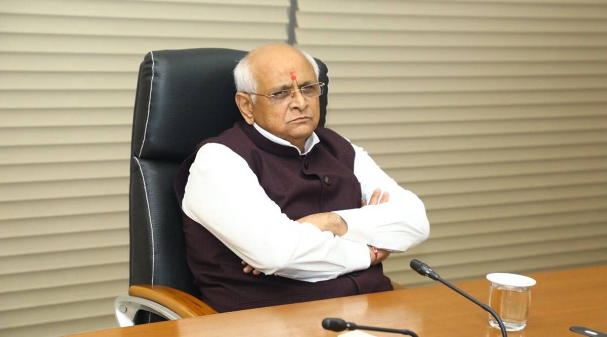 ગાંધીનગરમાં આજે રાજ્ય મંત્રીમંડળની બેઠકમાં નીતિવિષયક નિર્ણયો અંગે ચર્ચા કરાશે.