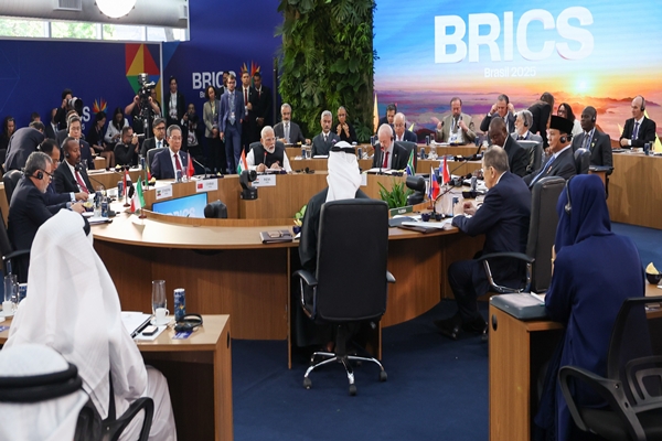 PM Modi addresses the session on ‘Peace and Security and Reform of Global Governance’ at BRICS Summit