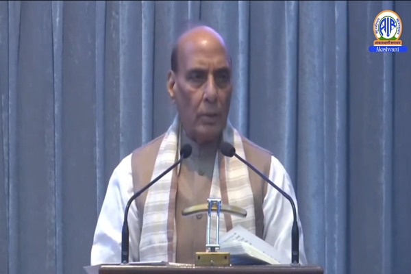 સંરક્ષણ મંત્રી રાજનાથ સિંહે જણાવ્યું છે કે, ભારતના સંરક્ષણ મંત્રાલયનું બજેટ અનેક દેશોને જીડીપી કરતાં વધુ છે.