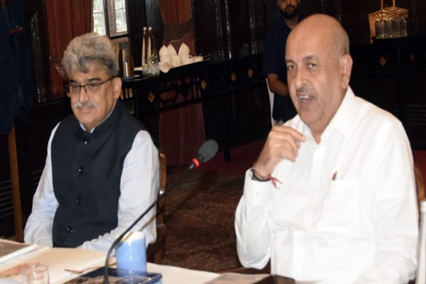 Advisor to PM Tarun Kapoor reviews major infra, rail, power, urban projects in J&K