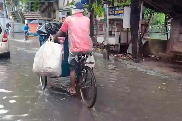 West Bengal: Incessant rain batters Kolkata; IMD warns fishermen amid rough sea conditions